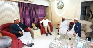 দেখা করতে ইসলামী আন্দোলনের আমিরের বাসায় তারেক রহমান